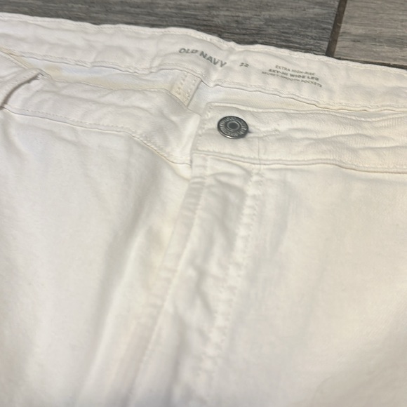 Old Navy Extra Sky-Hi White Denim Wide Leg Crop Fringe plus Jeans Size 22 NWT - Picture 3 of 3